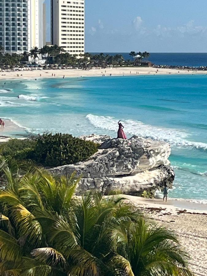 1 Bedroom Seaview Condo In Ocean Dream Resort Cancún Esterno foto